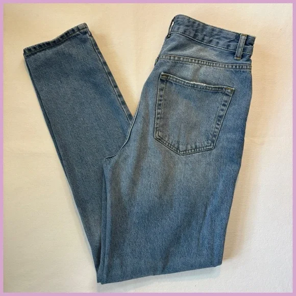 BDG Mom Jeans - Picture 5 of 7